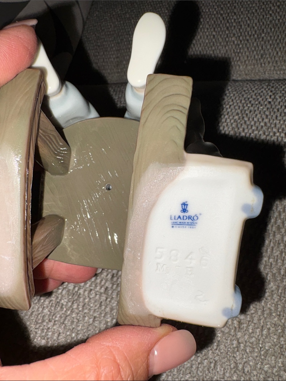 LLADRO - *RARE* NAPPING BOY IN ROCKING CHAIR - Picture 10 of 10
